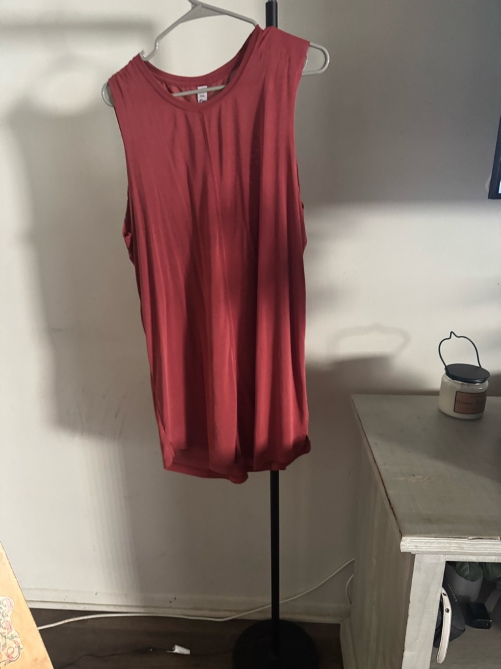 ZYIA Sleeveless Tank Top in Dusty Brick Red
